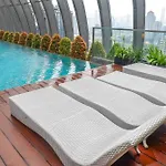 1Br Suite L\'Avenue Apartment Pancoran By Travelio