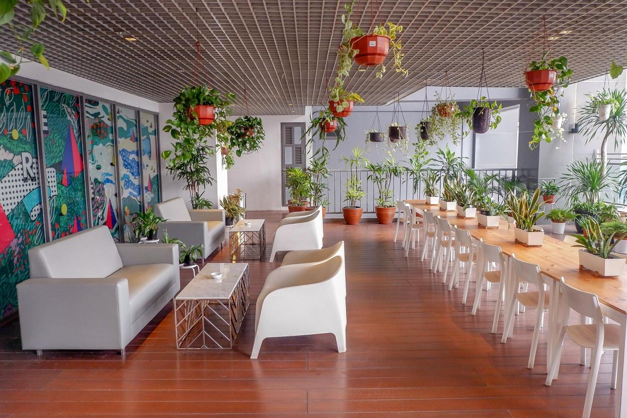 1br L'avenue Pancoran By Travelio *